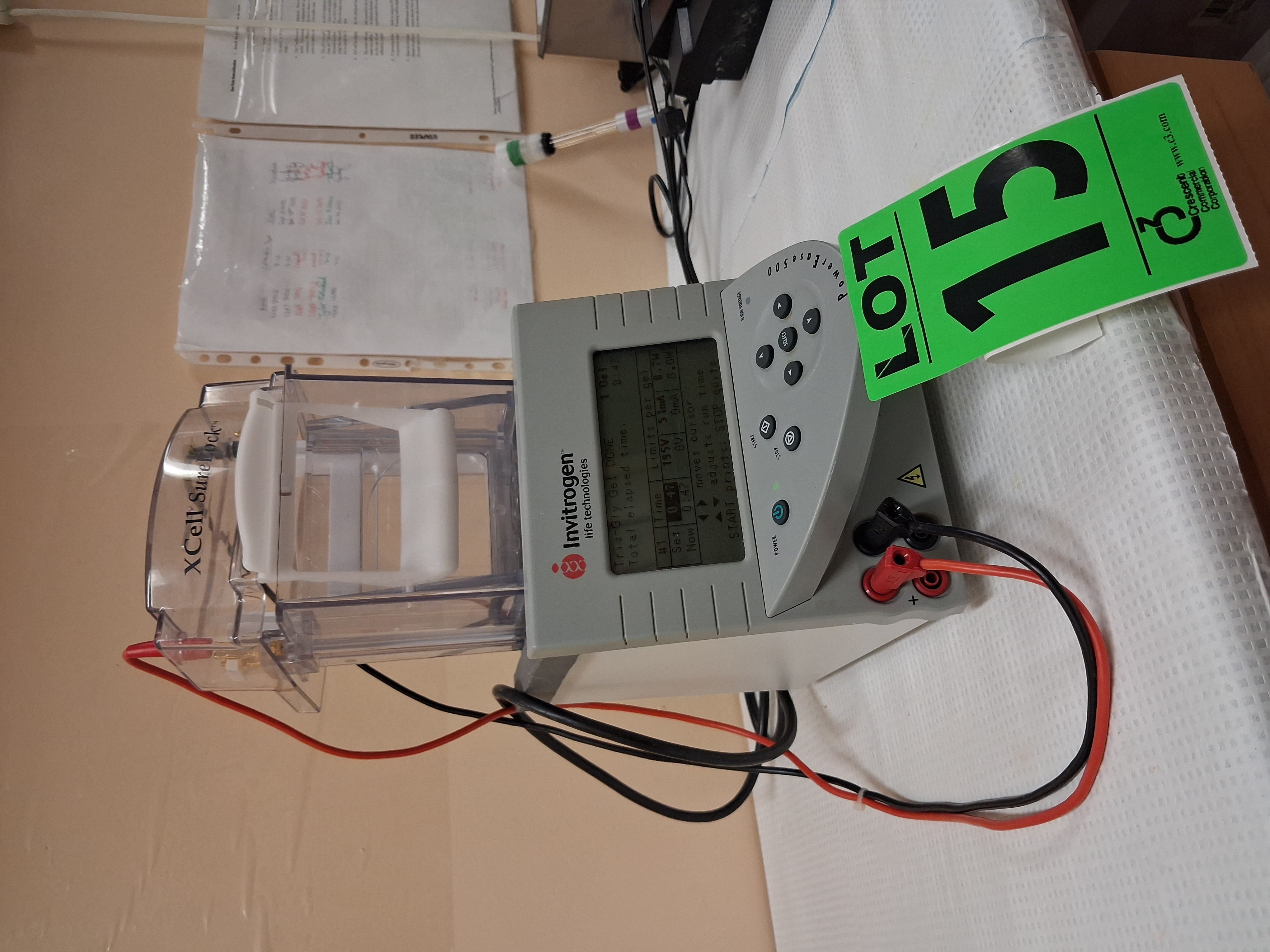 Lot 15 — INVITROGEN PowerEase 500 Electrophoresis System